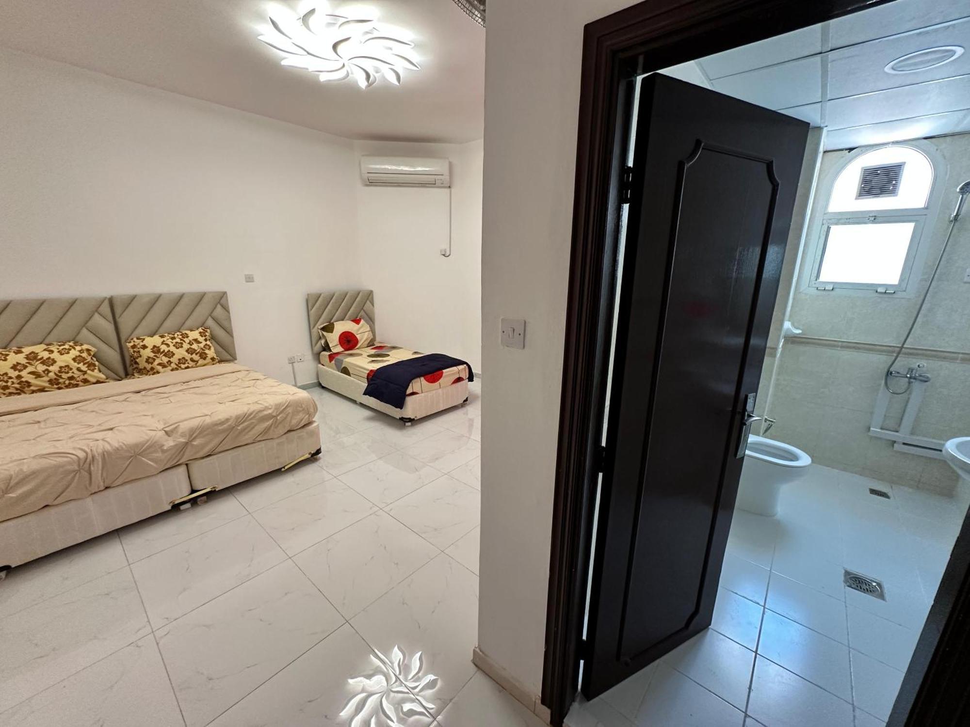 International Abu Dhabi Hostel Exteriér fotografie